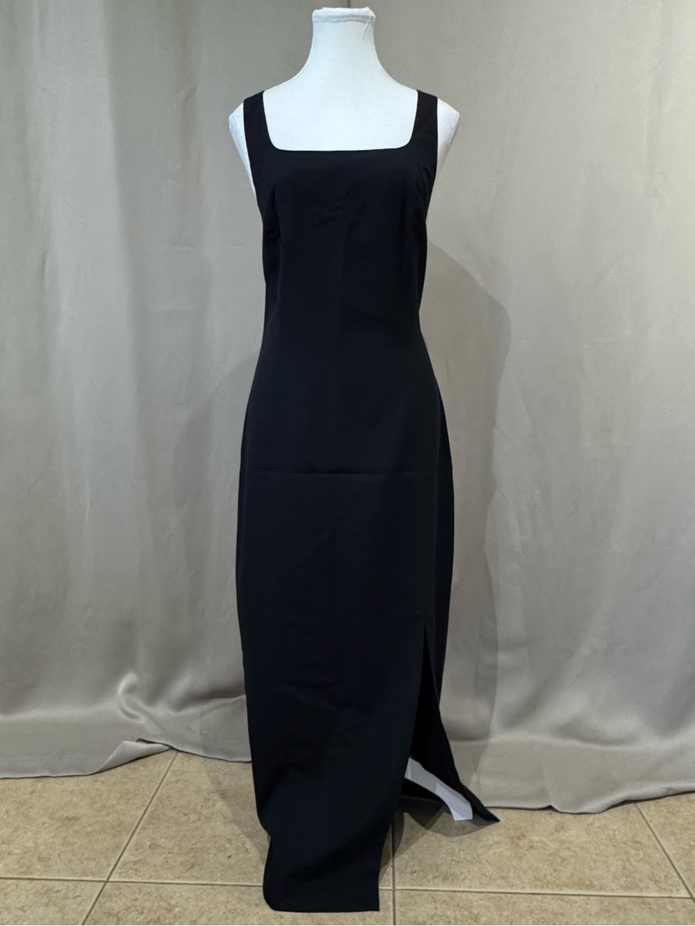 Black Sleeveless Square Neck Maxi Dress Side Slit Size 10 Classic Minimalist 🖤